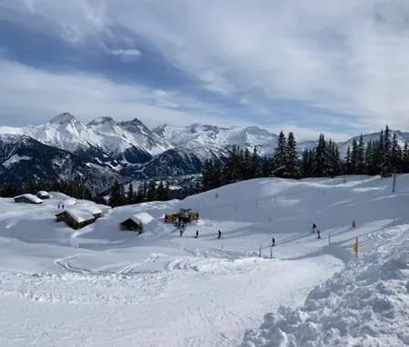 Stilvolle Mit Traumhaftem Bergblick Daire