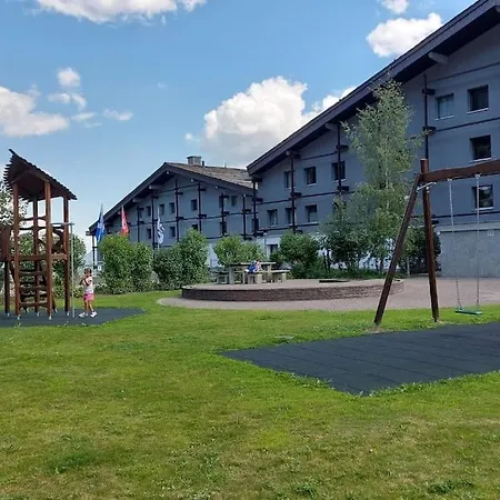 Stilvolle Mit Traumhaftem Bergblick アパート